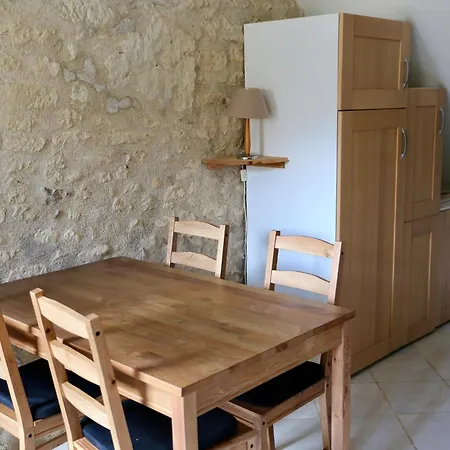 - Petite Maison Proche Du Futuroscope Holiday home Beaumont (Vienne)