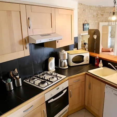 - Petite Maison Proche Du Futuroscope Beaumont (Vienne)