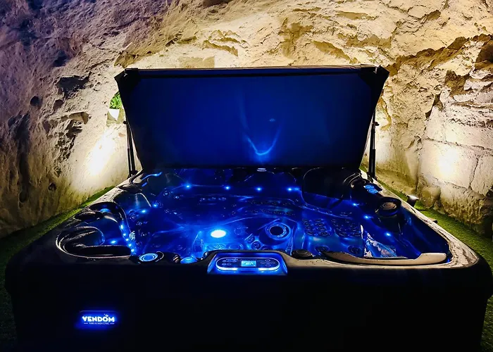 - Petite Maison Proche Du Futuroscope * Beaumont (Vienne)