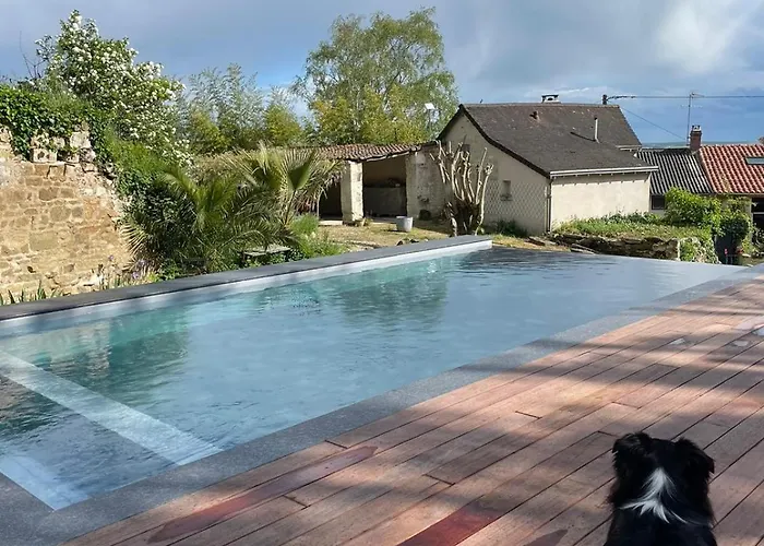 - Petite Maison Proche Du Futuroscope Сasa de vacaciones