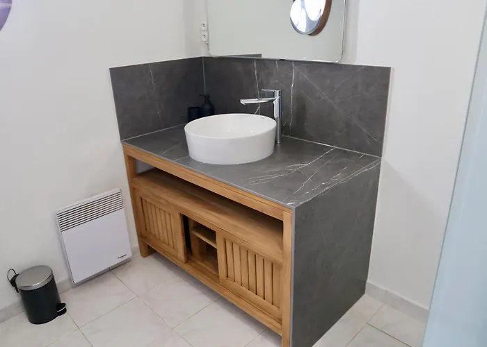 Сasa de vacaciones - Petite Maison Proche Du Futuroscope *